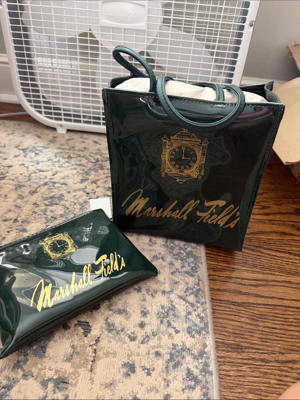 Marshall Field's Dark Green Patent Tote and Pouch Set